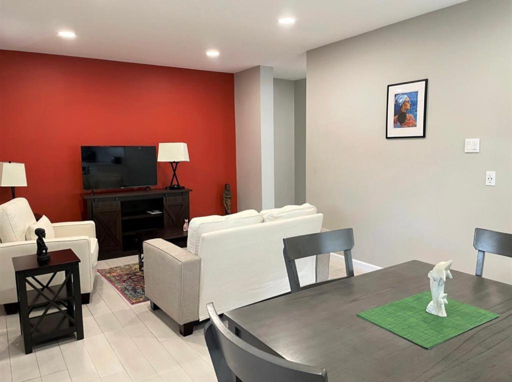 Hillsboro Condominiums Basseterre Bagian luar foto