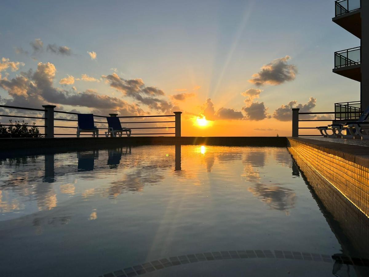Hillsboro Condominiums Basseterre Bagian luar foto