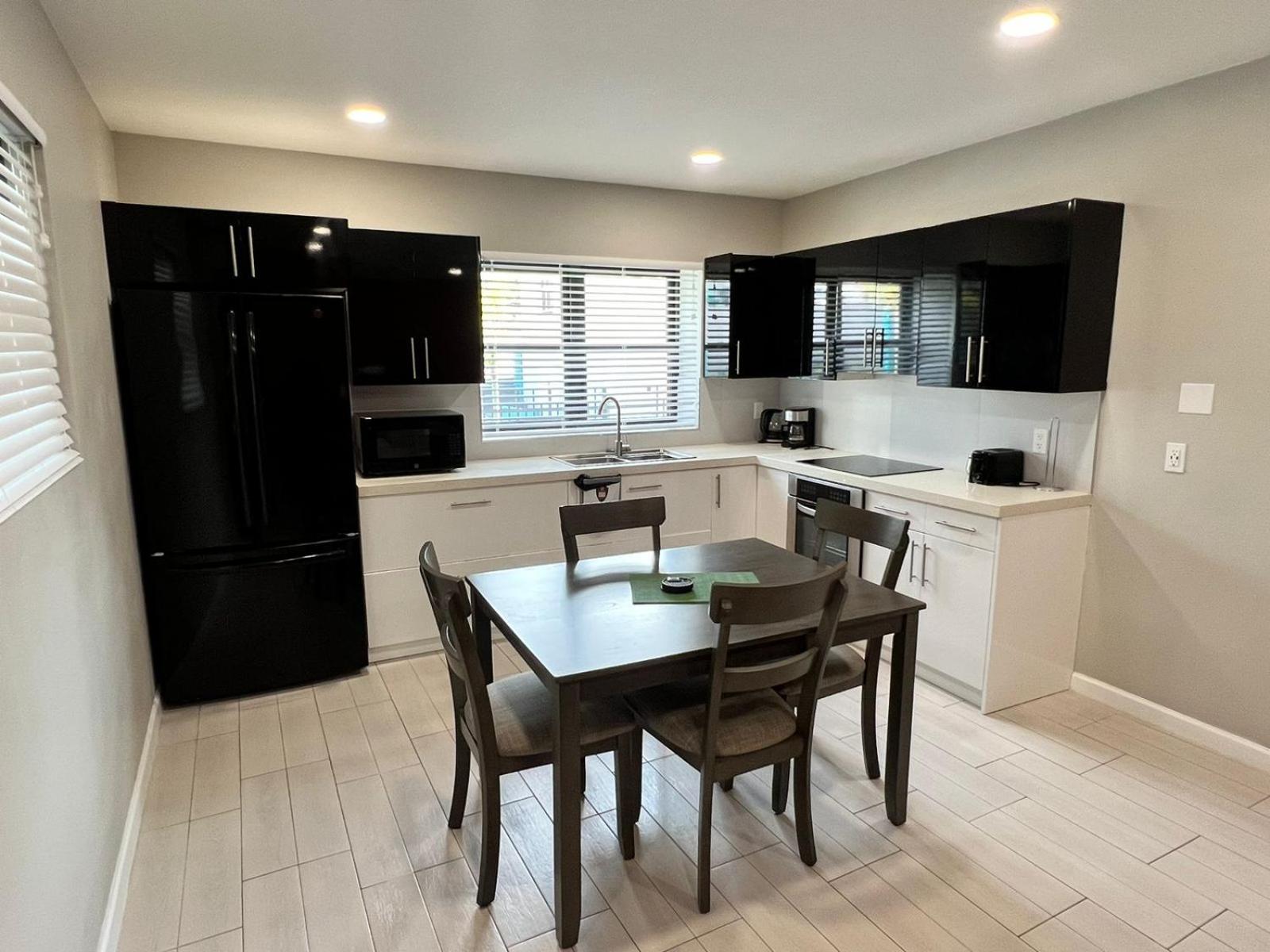 Hillsboro Condominiums Basseterre Bagian luar foto